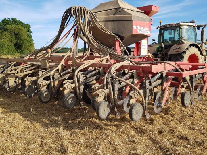 Spécialiste en pré-fauche des cultures Bar-sur-Aube